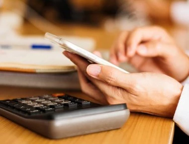 Ποιοι μπορούν να κερδίσουν «κούρεμα» προστίμων, προσαυξήσεων και 120 δόσεις